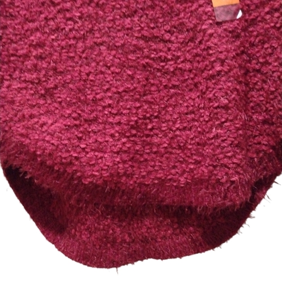 NWT John Paul Richard Red Hi-Lo Popcorn Sweater Super Soft Sized M - Picture 7 of 8